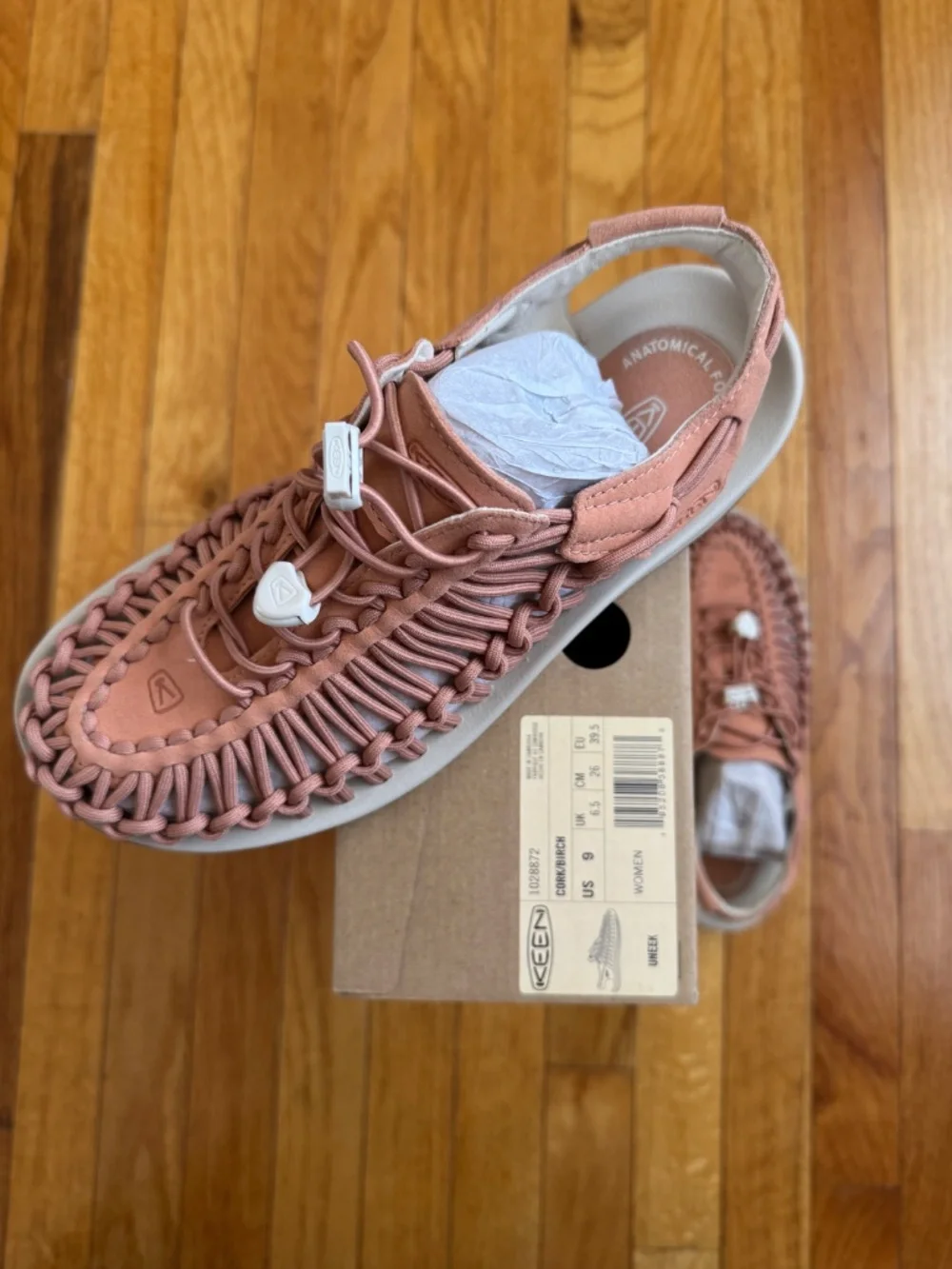 Women's UNEEK Sneaker Sandal - Picture 2 of 8